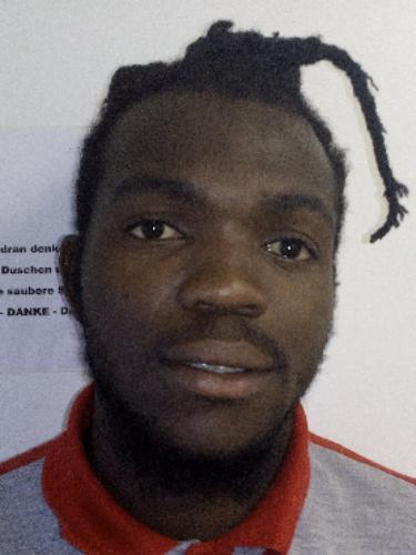 Avatar Bild für Paul Esosa Larry