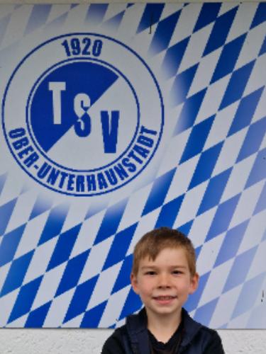 Lukas Akan