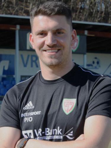 Karlo Kvesic