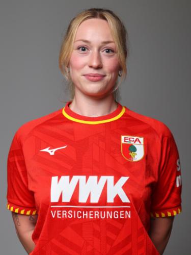 Cora Kölbl