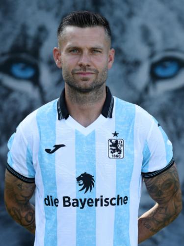 Alexander Benede Aquayo