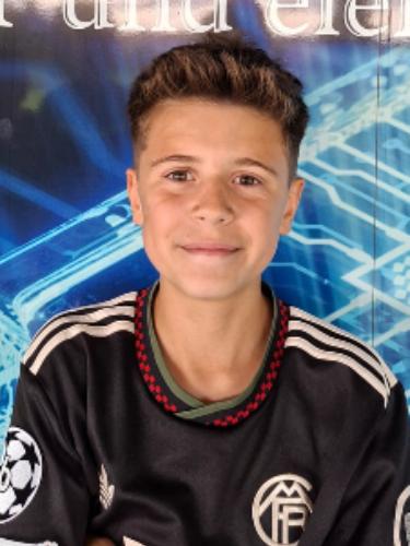 Luca Groß