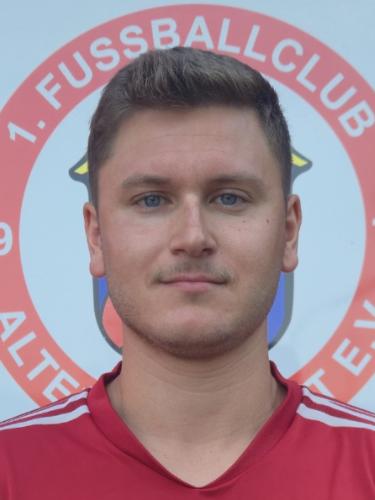 Niklas Dill