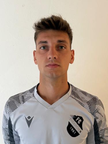 Luca Manhart
