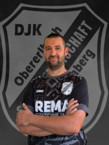 Dominik Schmid