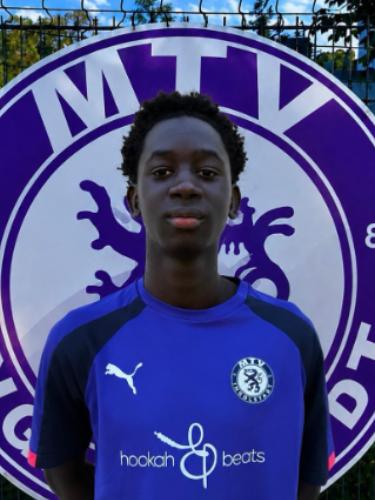 Mamut Ceesay