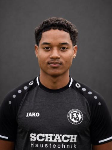 Keanu Weber-Trianus
