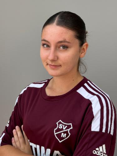Selina Naumann