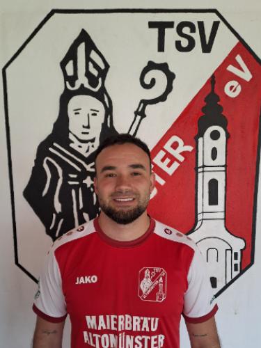 Özkan Hirlak