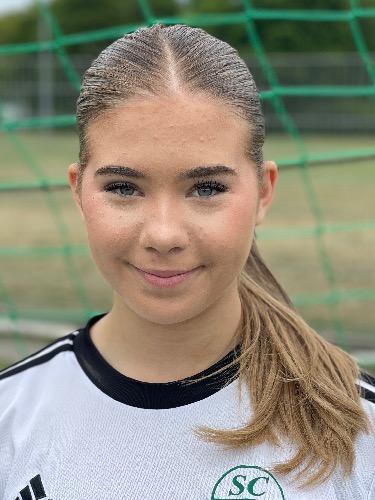 Lea Baumgärtner