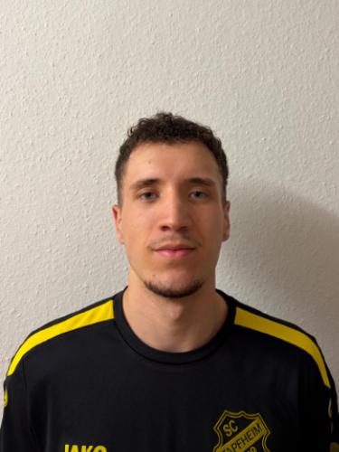 Tobias Rau