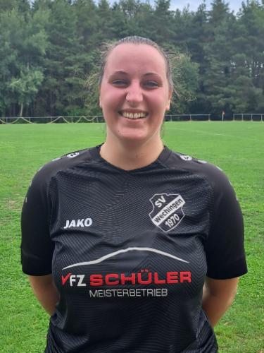 Lara Helmschrott