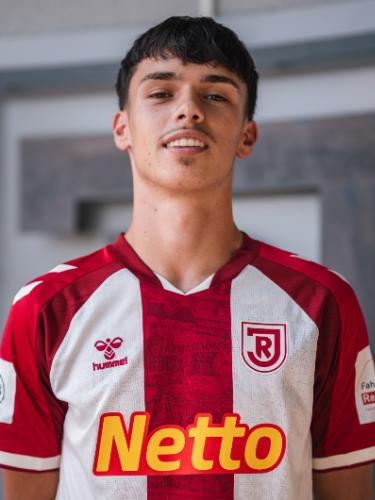 Diljan Geci