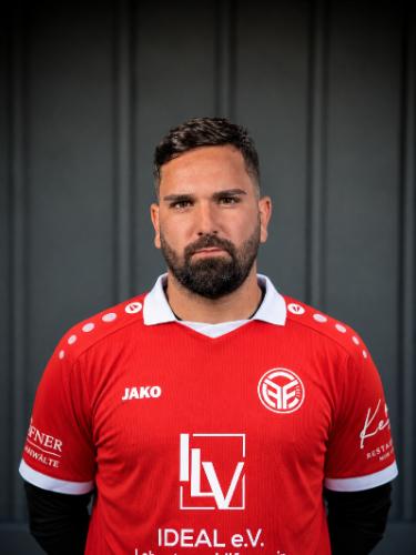 Semih Cakmakci