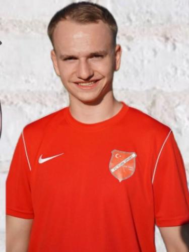 Elias Kuhnert