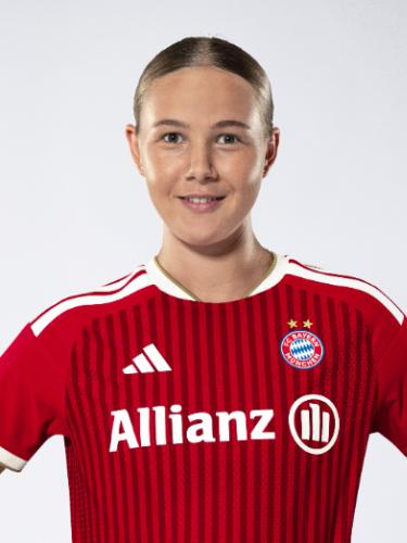 Celina Senftl
