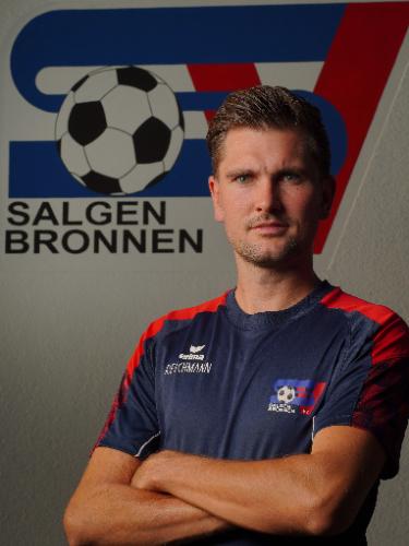 Tobias Schneider