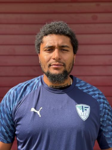 Lyonel Adjaka