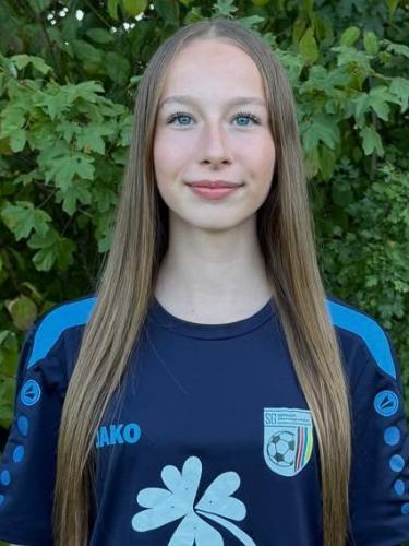 Anna Reiß