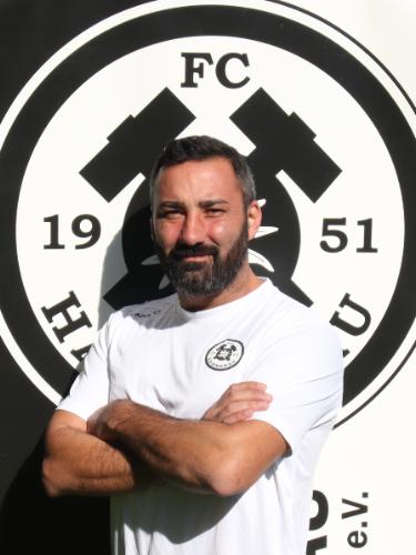 Burhan Oezel