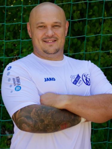 Avatar Bild für Adrian Przybyla